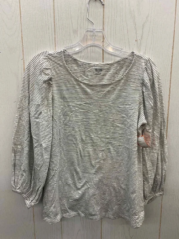 ANA White Womens Size XS Shirt Zippered Buttoned Snapped