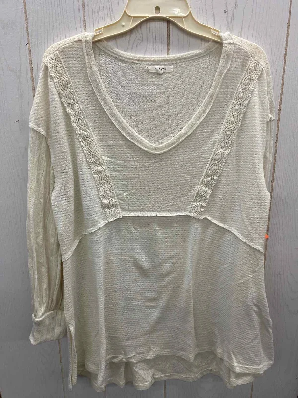 Maurices Cream Womens Size L Shirt Modern Contemporary Chic