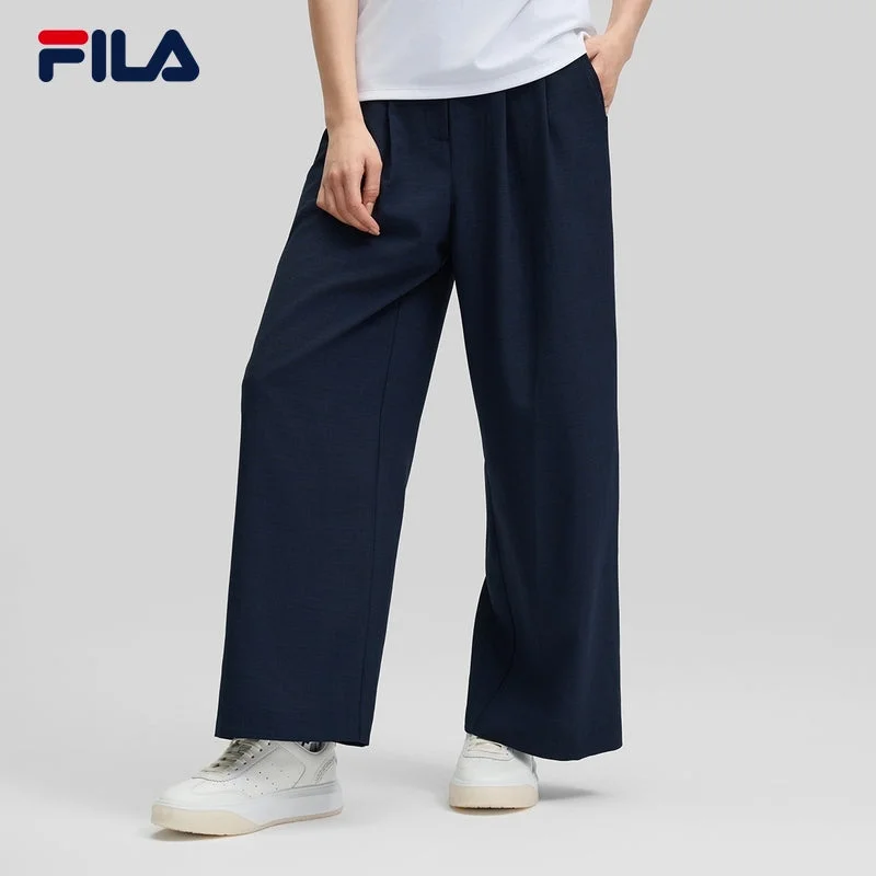 FILA CORE LIFESTYLE FILA EMERALD Women Woven Pants (Navy) Chic Capri Pants