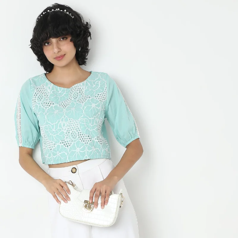 Boxy Fit Solid Crop Top Striped Floral Plaid