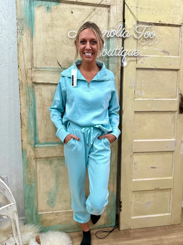 Blue Quarter Zip Pullover and Jogger Set with Pockets Ruffle Neck Pullover