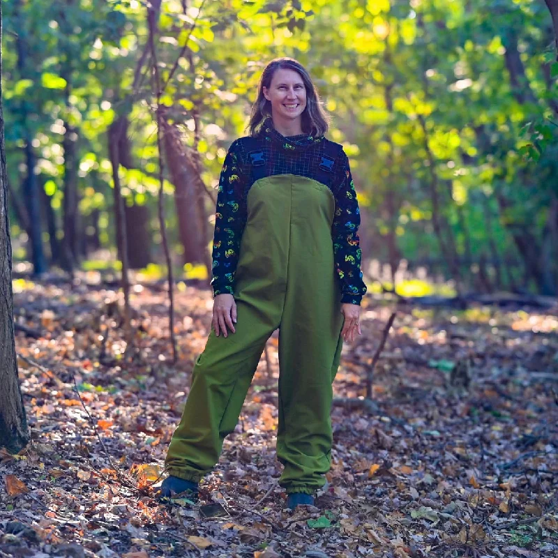 PDF Pattern - Free Range Fun Over Trousers - Adult Female/Curve Fit | Waves & Wild Trousers Fall Fleece