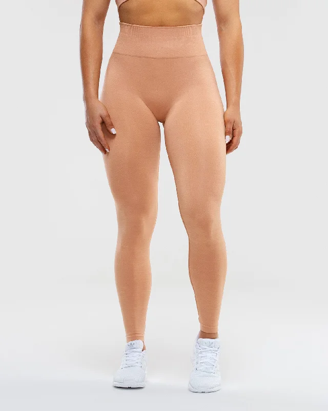 Define Scrunch Seamless Leggings | Clay