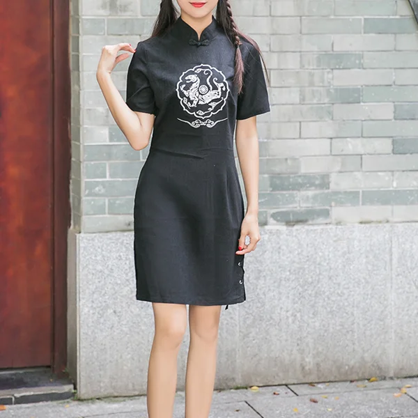 Black retro embroidery cheongsam YV40207