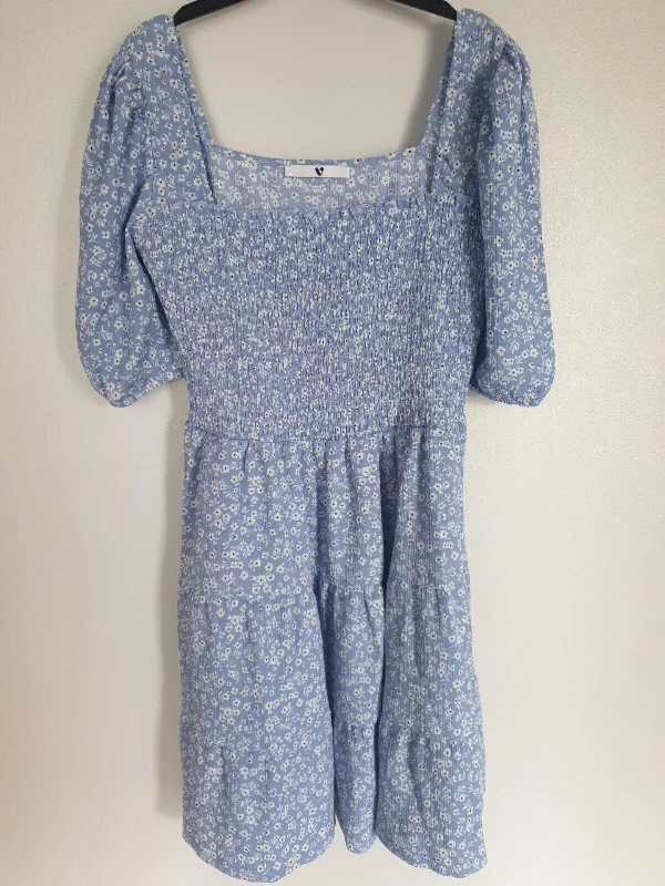 Light Blue Floral Print Dress UK 12 *** V348